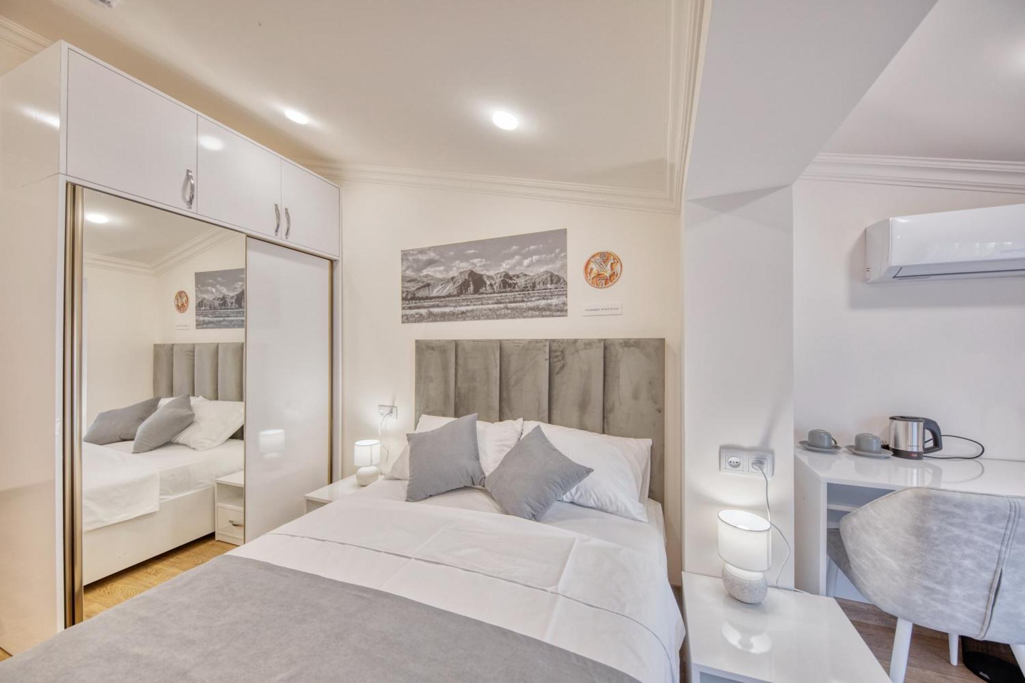 Maison Heritage Hotel Ереван Экстерьер фото