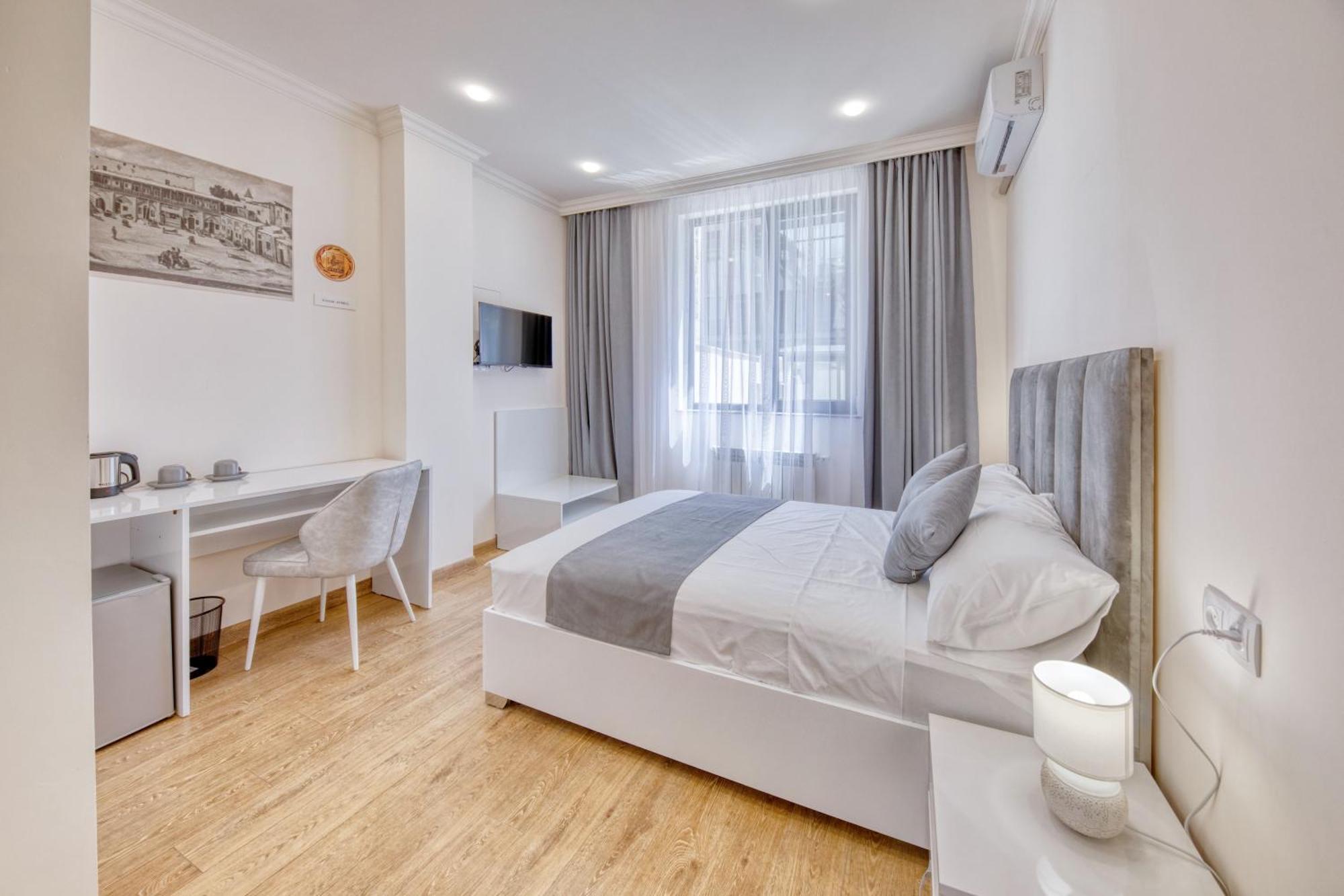 Maison Heritage Hotel Ереван Экстерьер фото